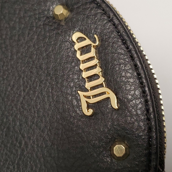 Juicy Couture Heart Shaped Coin Purse - Picture 2 of 6